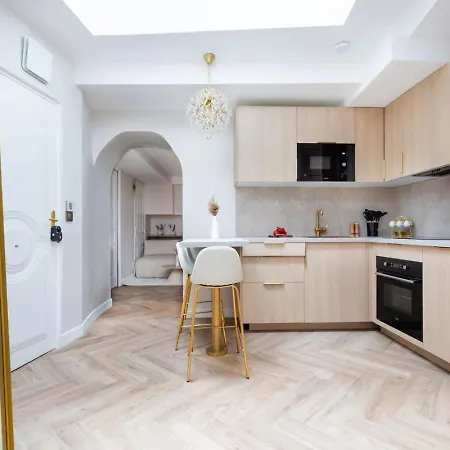 Magnifique 3 3 Sde Avec Clim Et Jacuzzi Appartamento *