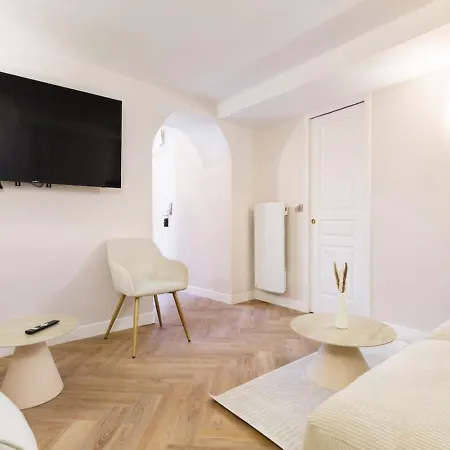 Appartamento Magnifique 3 3 Sde Avec Clim Et Jacuzzi