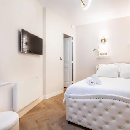Appartamento Magnifique 3 3 Sde Avec Clim Et Jacuzzi