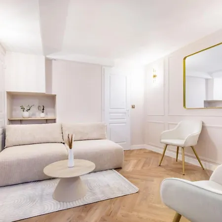 Appartamento Magnifique 3 3 Sde Avec Clim Et Jacuzzi Parigi