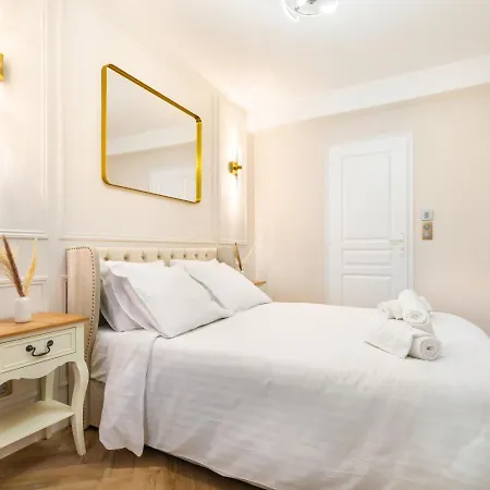Magnifique 3 3 Sde Avec Clim Et Jacuzzi Appartamento